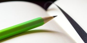 Why Dogs Wag Their Tails: Fun Facts for Kids! Why Dogs Wag Their Tails: Fun Facts for Kids!