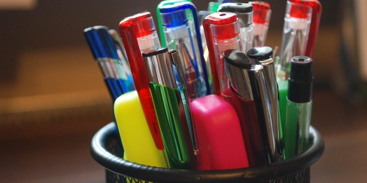 The Importance of Early Socialization: A Puppy’s Guide to the World The Importance of Early Socialization: A Puppy’s Guide to the World