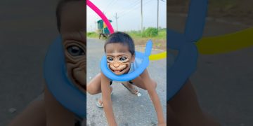 Dog 🐕 emotional ho jya 😳😂#funny #cutebaby #shortsfeed #youtubeshorts #monkey #dog #shorts